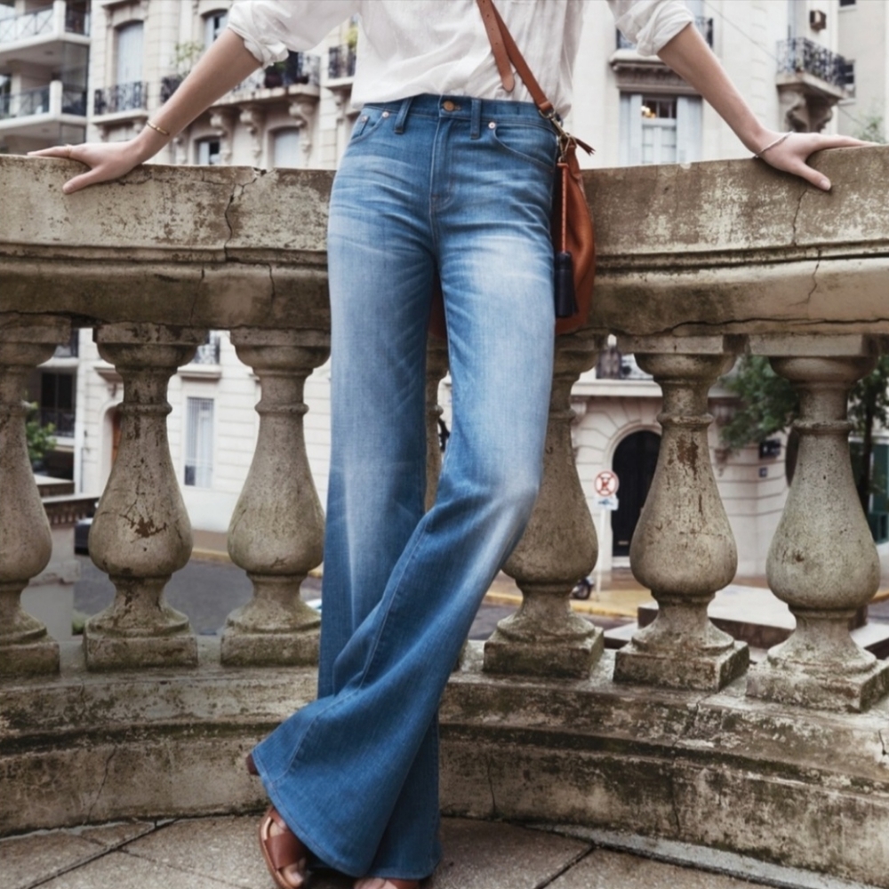 Madewell Flea Market Flare Jeans